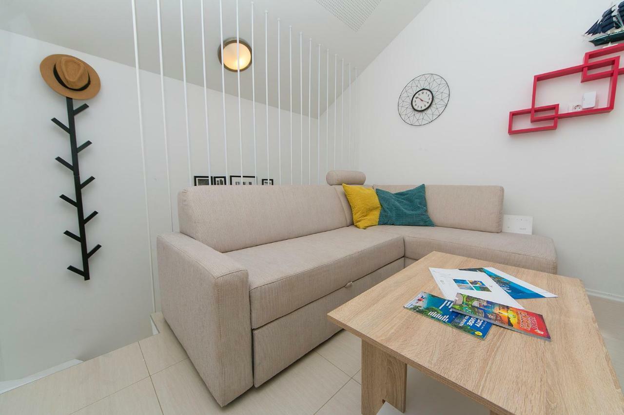 Old Village Apartment Brela